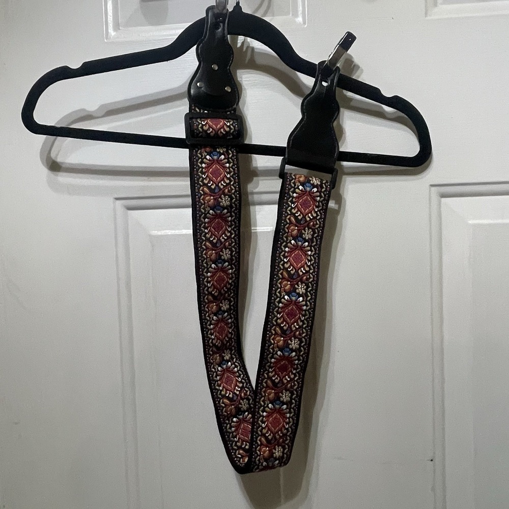 ART TRIBUTE GUITAR STRAP "THE EMPRESS" W/PICK HOLDER